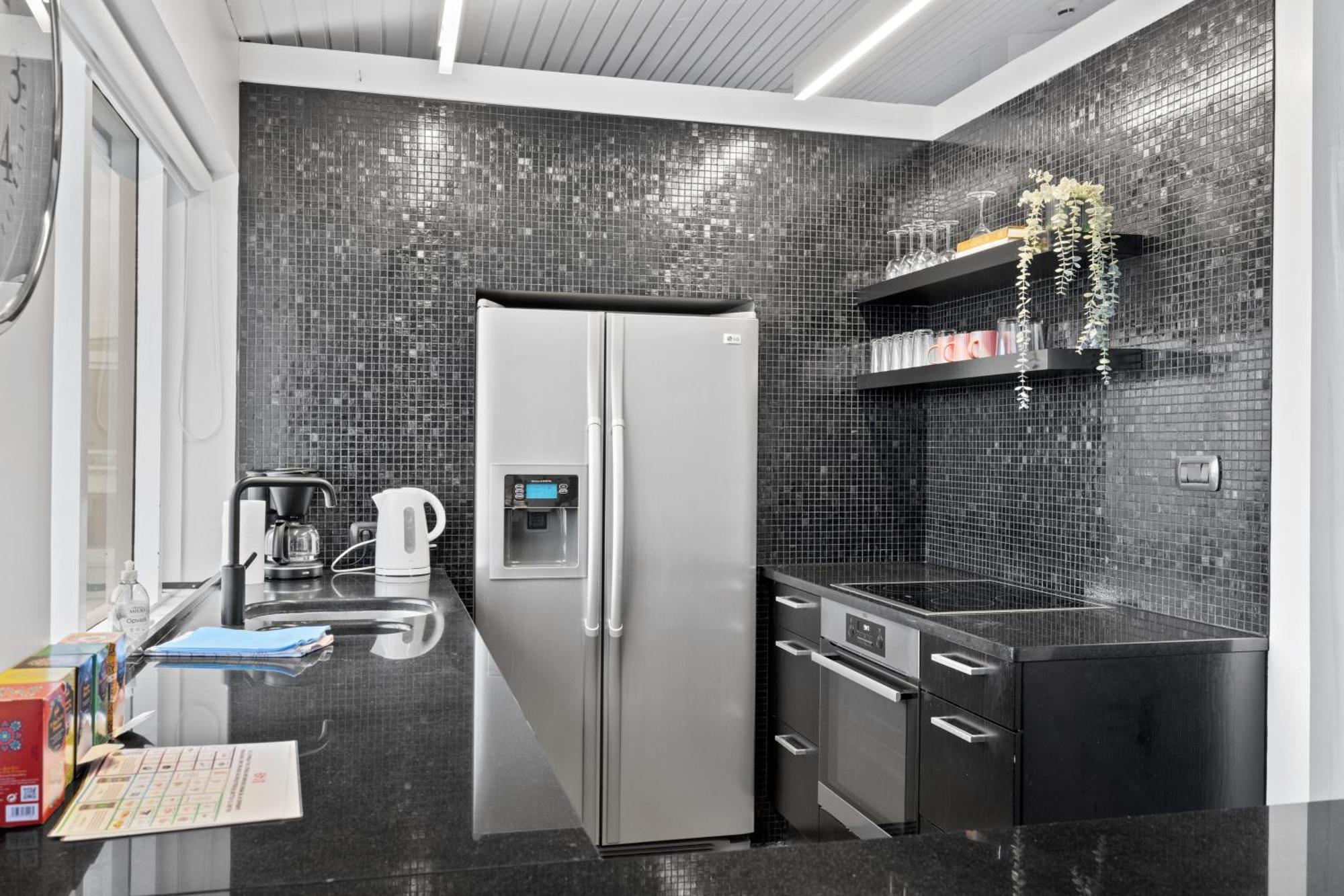 Penthouse On The Shopping Street-free Parking Appartement