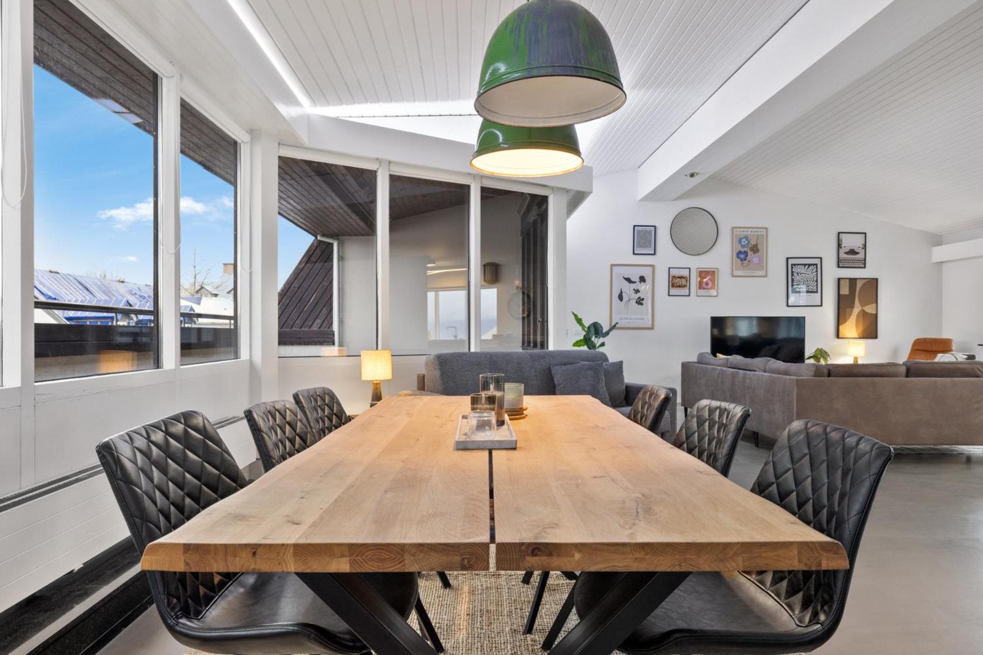 Appartement Penthouse On The Shopping Street-free Parking Reykjavik
