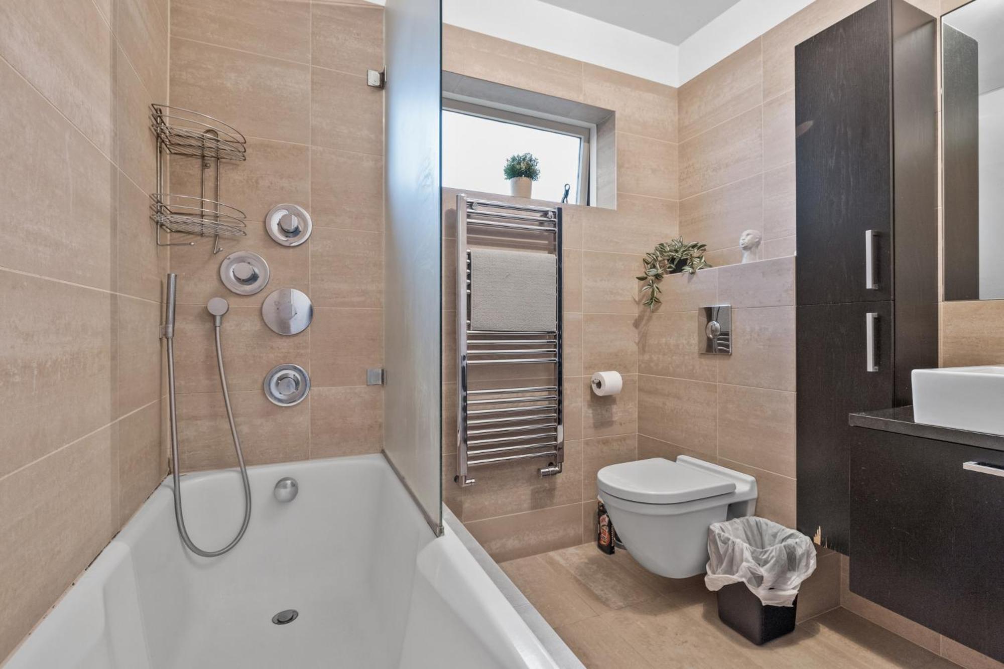 Appartement Penthouse On The Shopping Street-free Parking *