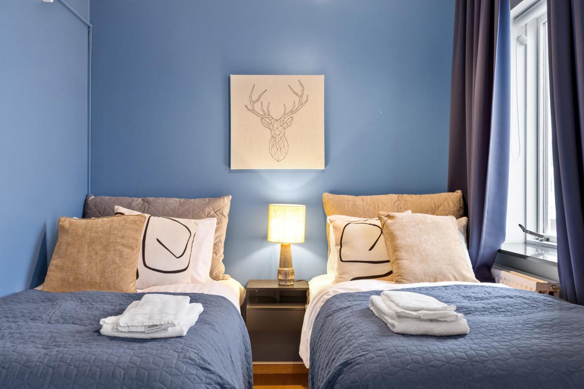 Penthouse On The Shopping Street-free Parking Appartement *